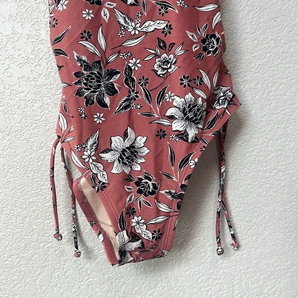 Kona Sol One Piece Bathing Suit Floral Pink Black Size Medium - Picture 3 of 13